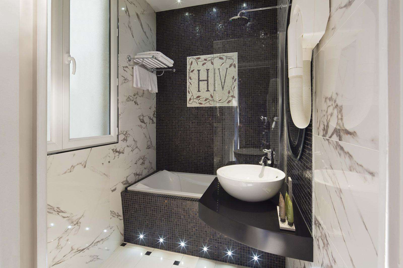 La salle de bain de notre chambre confort
